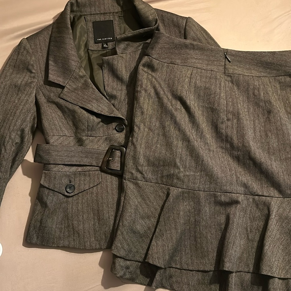 3pc set: skirt, belt, blazer